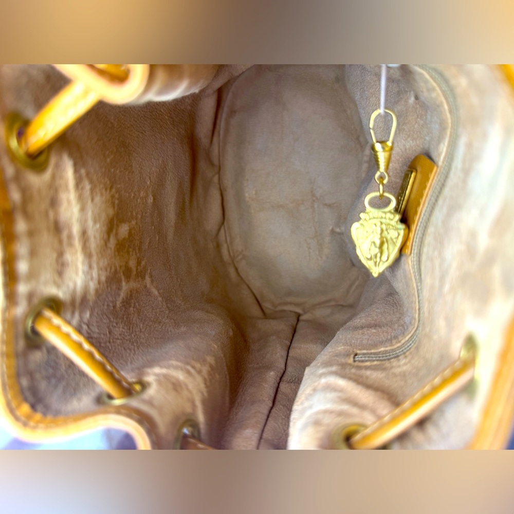 Gucci Monogram Bucket Bag Crossbody GG Bamboo Authentic RARE Vintage 1980s - Picture 14 of 16